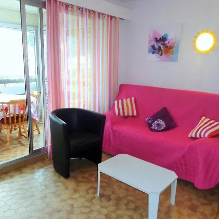 Bord De Avec Parking 세테