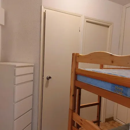 Bord De Avec Parking 아파트